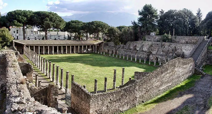 Audioguida di Pompei - Caserma dei Gladiatori 