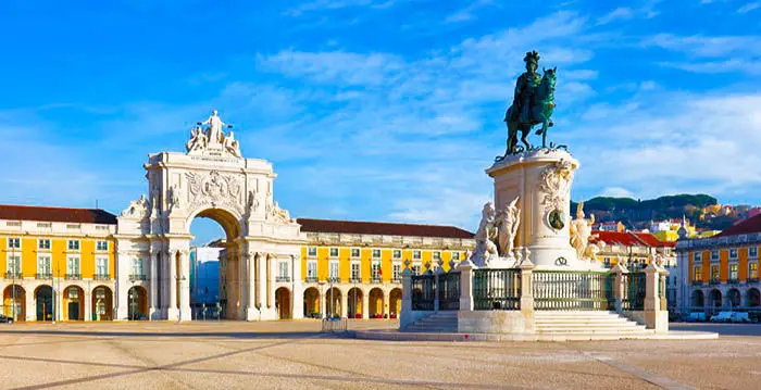 Audioguida di Lisbona - Piazza del commercio